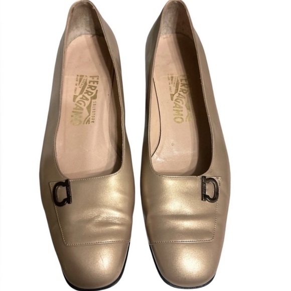 Salvatore Ferragamo Shoes - Salvatore Ferragamo Women's Francesca Pewter Metallic Calfskin Loafers